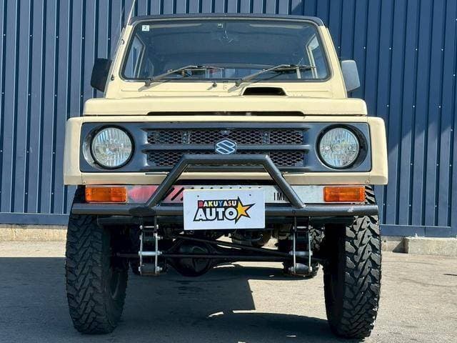 1992 Suzuki Jimny JDM car for sale — photo 2 of 15