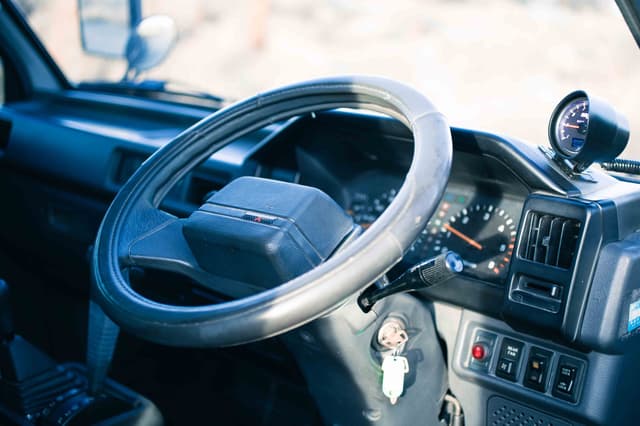 1993 Mitsubishi Delica JDM car for sale — photo 10 of 22