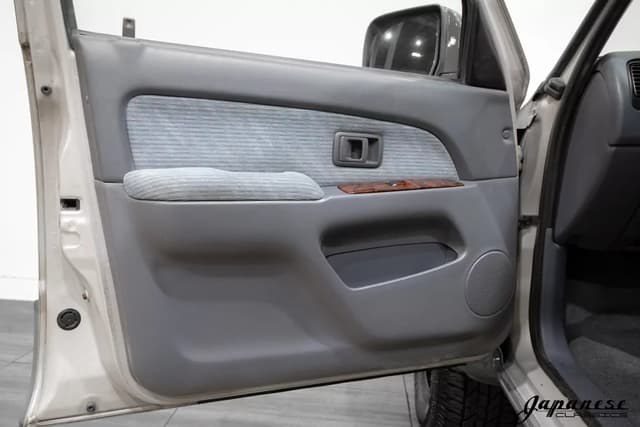 1996 Toyota Hilux JDM car for sale — photo 19 of 25