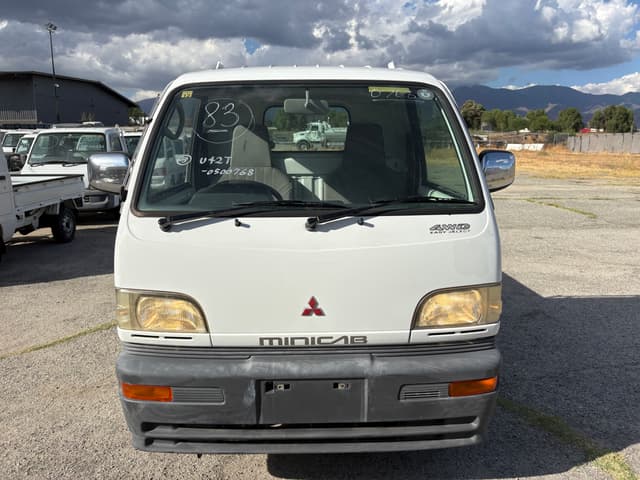 1997 Mitsubishi Minicab JDM car for sale — photo 3 of 25