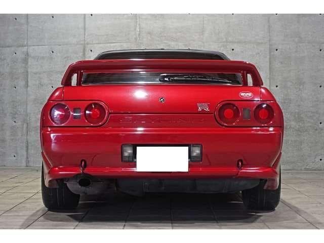 1991 Nissan Skyline JDM car for sale — photo 5 of 18