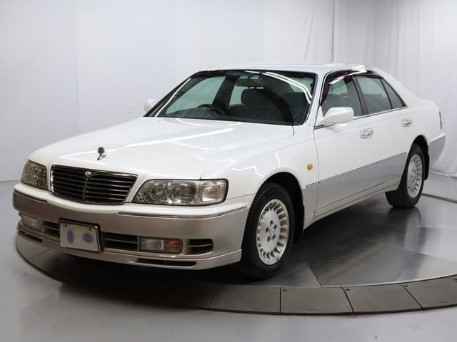 1998 Nissan Cima JDM car for sale — photo 2 of 25