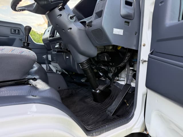 1999 Toyota Dyna JDM car for sale — photo 21 of 24