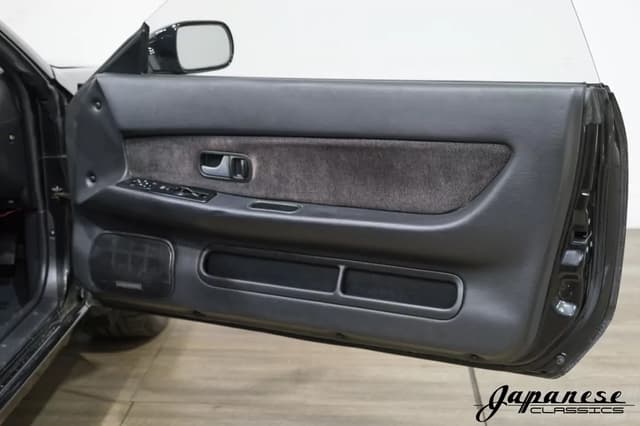 1991 Nissan Skyline JDM car for sale — photo 18 of 25