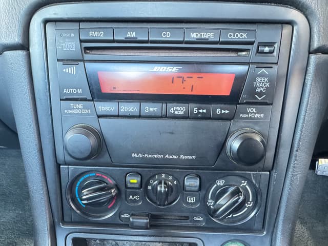1998 Mazda Roadster (Eunos Roadster / MX-5) JDM car for sale — photo 16 of 25