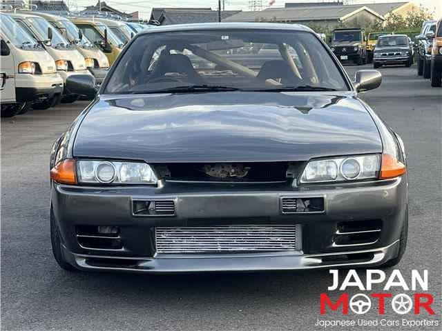 1993 Nissan Skyline JDM car for sale — photo 2 of 10