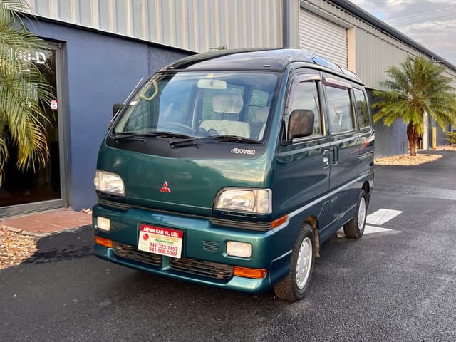 1995 Mitsubishi Bravo Minivan JDM car for sale — photo 2 of 25