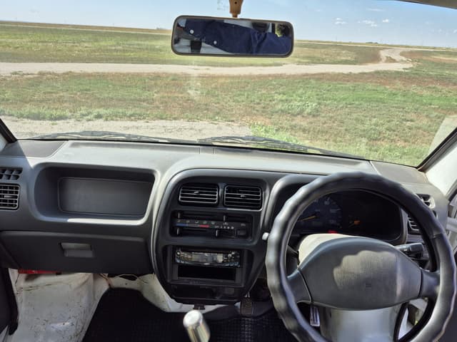 1999 Suzuki Carry JDM car for sale — photo 16 of 17