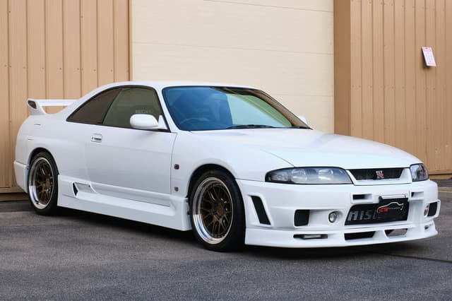 1996 Nissan Skyline JDM car for sale — photo 6 of 25