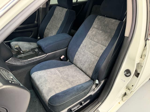 1996 Toyota Aristo JDM car for sale — photo 10 of 25