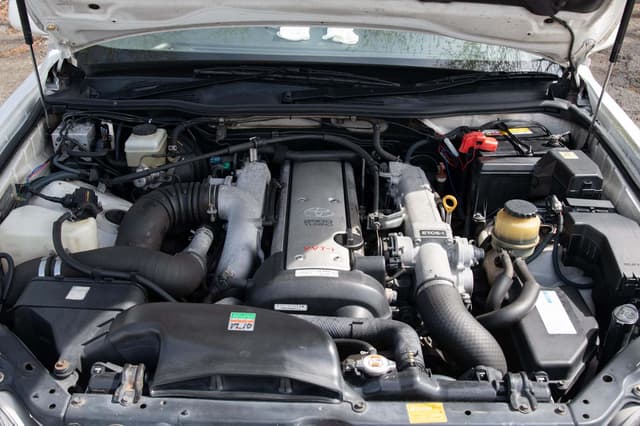 2000 Toyota Crown JDM car for sale — photo 21 of 25
