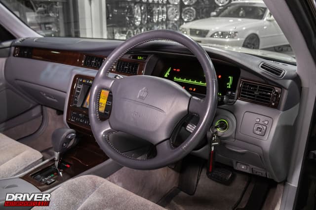 1997 Toyota Majesta JDM car for sale — photo 13 of 24