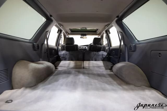 1997 Toyota Hilux Surf JDM car for sale — photo 24 of 25