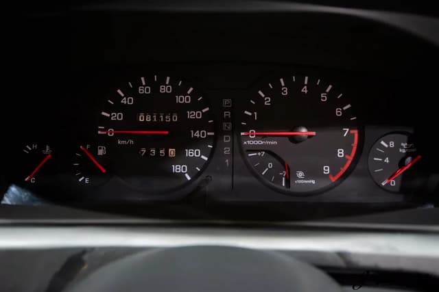 1994 Nissan Skyline JDM car for sale — photo 13 of 25
