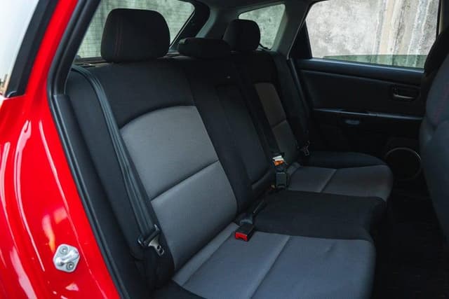 2007 Mazda Axela JDM car for sale — photo 19 of 20