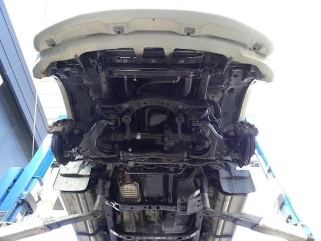 2001 Toyota Land Cruiser Prado JDM car for sale — photo 20 of 25