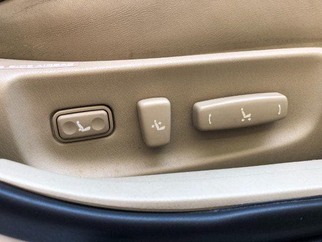2001 Toyota Aristo JDM car for sale — photo 9 of 24
