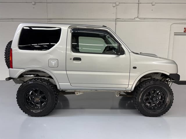 1999 Suzuki Jimny JDM car for sale — photo 6 of 25