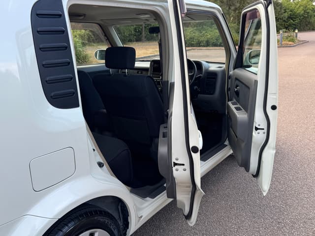 2008 Nissan Cube JDM car for sale — photo 20 of 25