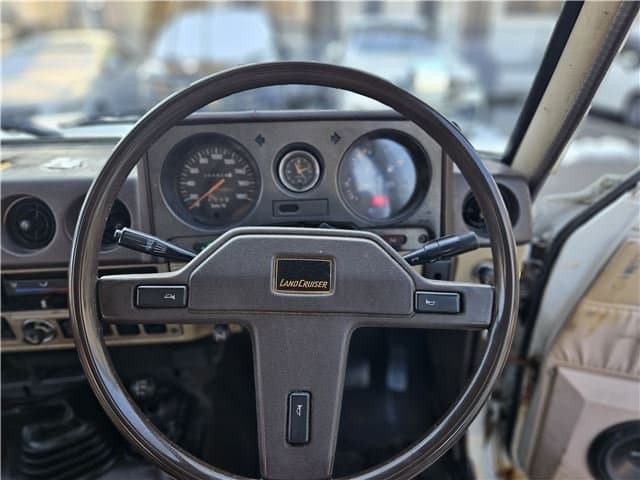 1986 Toyota Land Cruiser JDM car for sale — photo 25 of 25