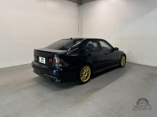 2000 Toyota Altezza JDM car for sale — photo 13 of 25