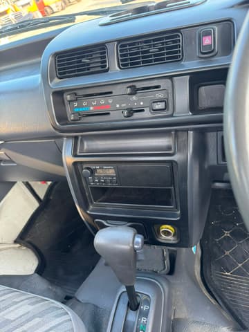 2001 Daihatsu Hijet JDM car for sale — photo 9 of 10