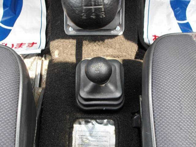 1993 Suzuki Jimny JDM car for sale — photo 16 of 20