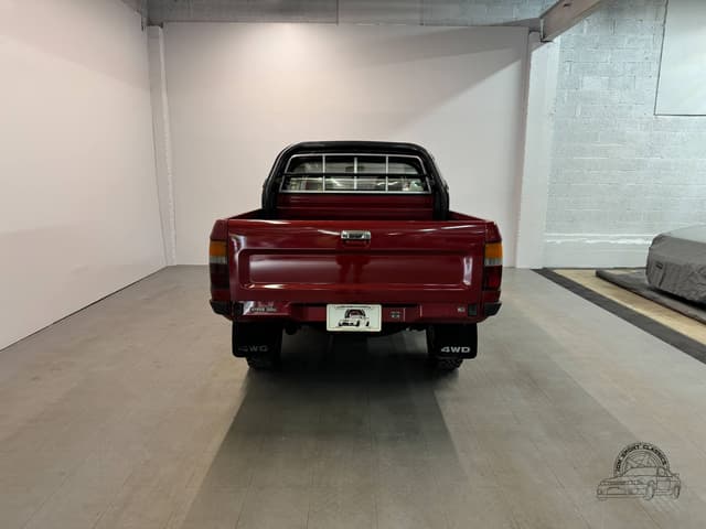 1992 Toyota Hilux JDM car for sale — photo 16 of 25