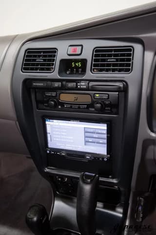 2000 Toyota Hilux Surf JDM car for sale — photo 10 of 25