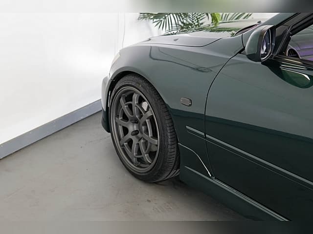 1999 Toyota Altezza JDM car for sale — photo 13 of 25