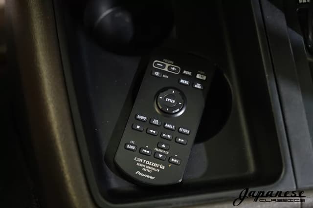 1997 Toyota HiAce JDM car for sale — photo 13 of 25