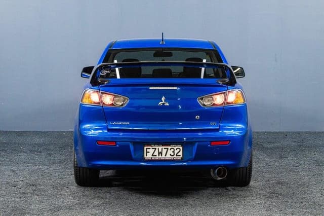 2011 Mitsubishi Lancer JDM car for sale — photo 4 of 18