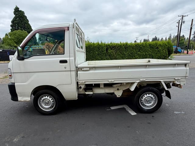 1999 Daihatsu Hijet JDM car for sale — photo 6 of 25