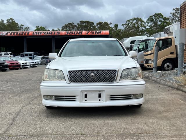 2003 Toyota Crown JDM car for sale — photo 2 of 16