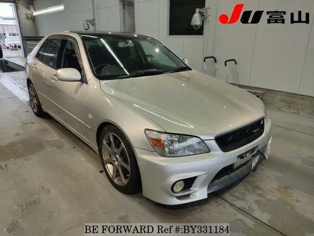 1999 Toyota Altezza JDM car for sale — photo 5 of 6