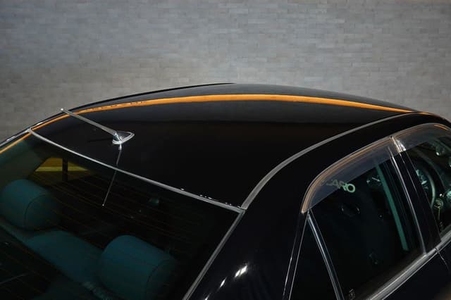 2002 Toyota Altezza JDM car for sale — photo 16 of 25
