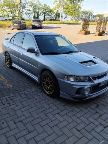 1996 Mitsubishi Lancer Evolution JDM car for sale — photo 25 of 26