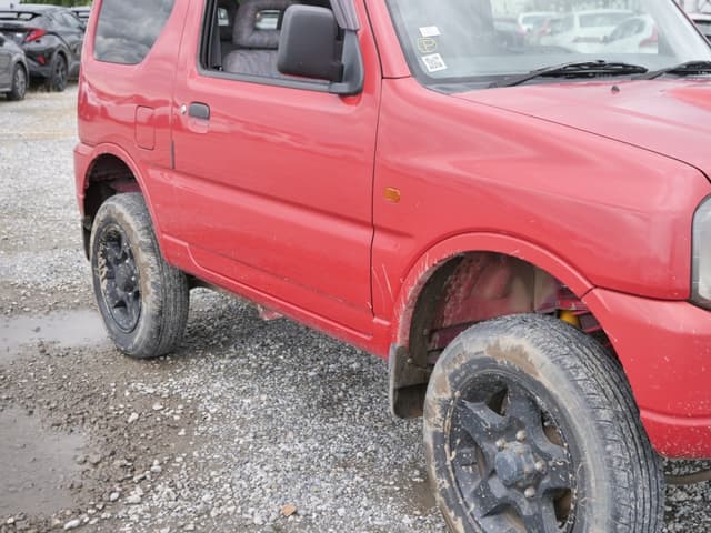 1999 Suzuki Jimny JDM car for sale — photo 10 of 25