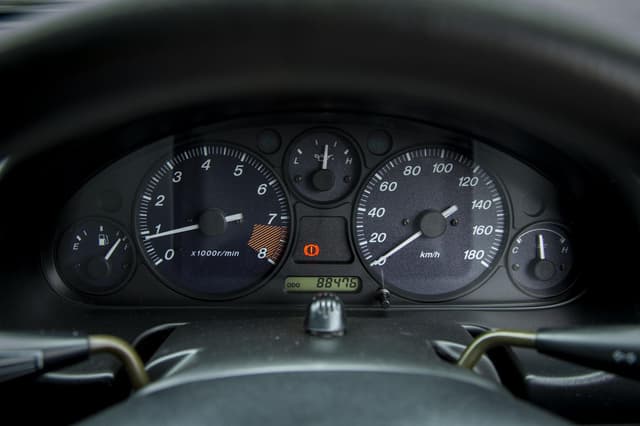 1999 Mazda Roadster (Eunos Roadster / MX-5) JDM car for sale — photo 10 of 14