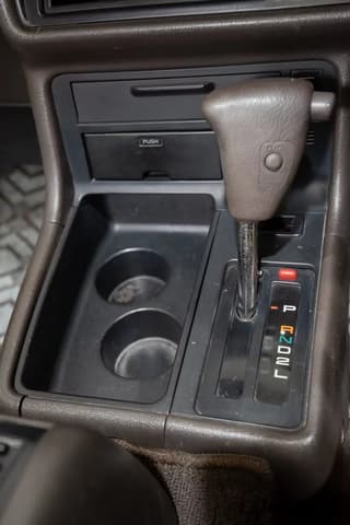 1995 Toyota HiAce JDM car for sale — photo 10 of 25