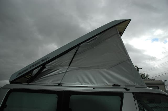 1999 Mazda Bongo JDM car for sale — photo 17 of 23