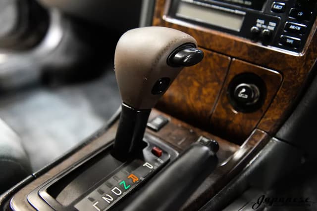 1992 Toyota Mark II JDM car for sale — photo 13 of 25