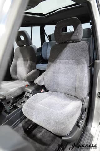 1995 Mitsubishi Pajero JDM car for sale — photo 17 of 25