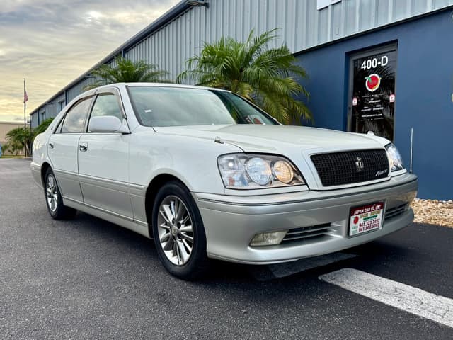 1999 Toyota Crown JDM car for sale — photo 10 of 20