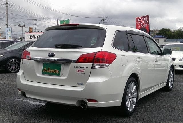 2010 Subaru Legacy JDM car for sale — photo 2 of 25