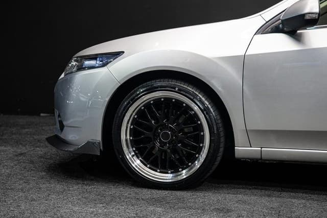 2012 Honda Accord JDM car for sale — photo 7 of 17
