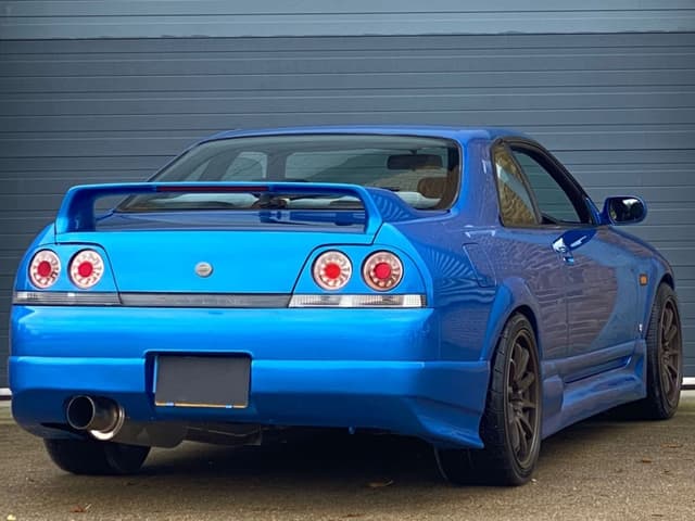 1995 Nissan Skyline JDM car for sale — photo 7 of 25