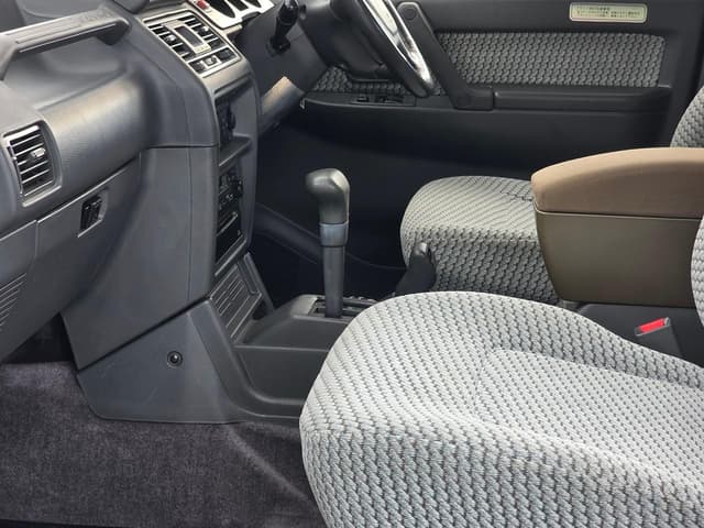 1997 Mitsubishi Pajero JDM car for sale — photo 7 of 25