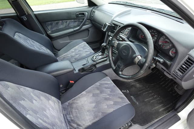 1998 Nissan Skyline JDM car for sale — photo 14 of 19