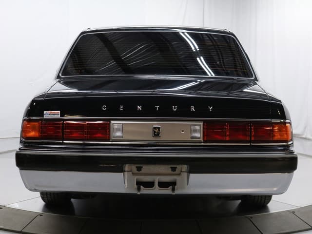 1997 Toyota Century JDM car for sale — photo 6 of 25